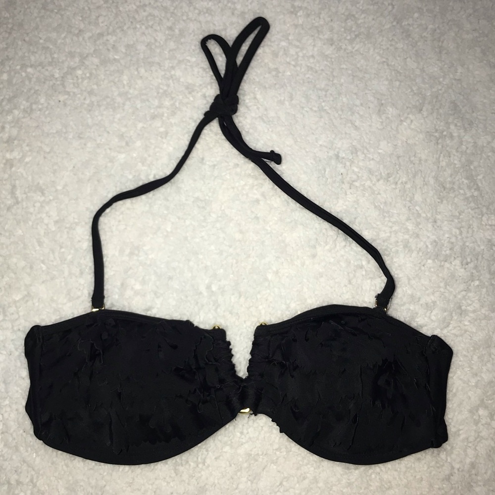 CALIFORNIA WAVES Black Strapless Ruffle Top small